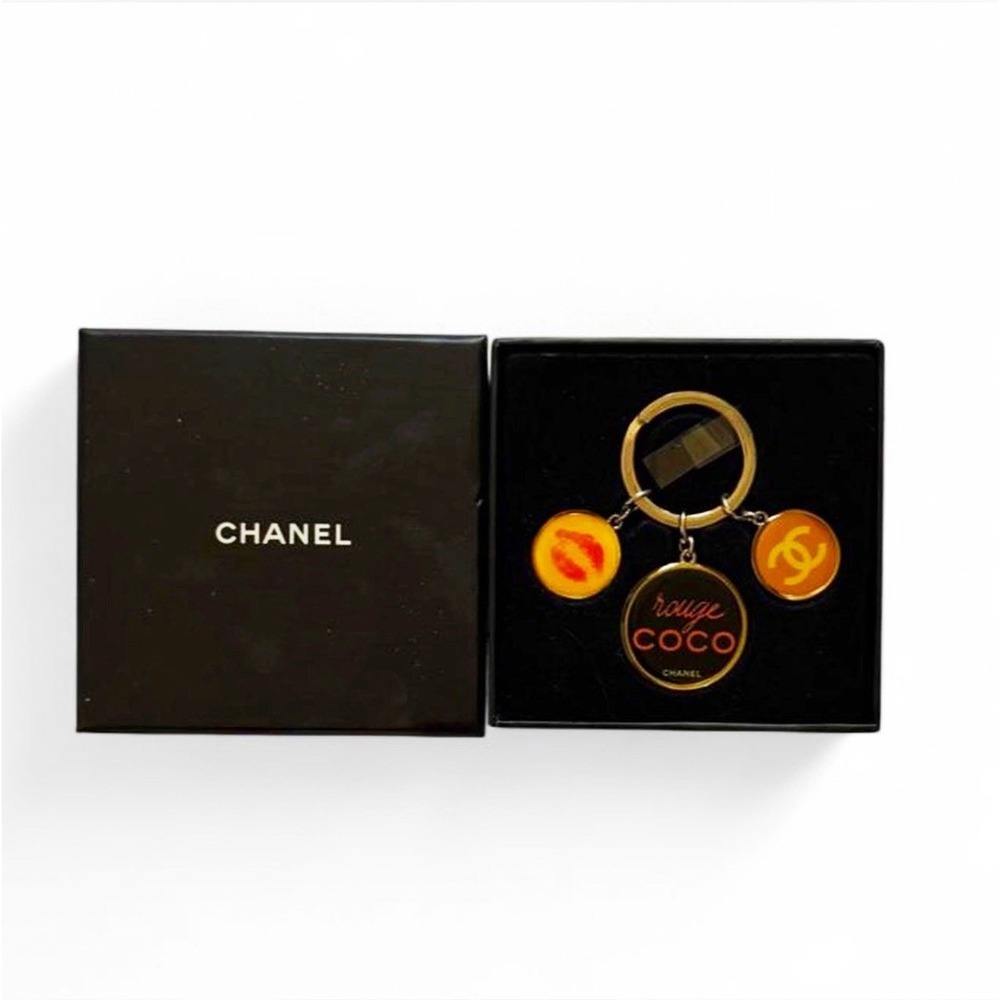 CHANEL COCO Rouge Key Ring Holder Chain Charm Customer Novelty From Japan
